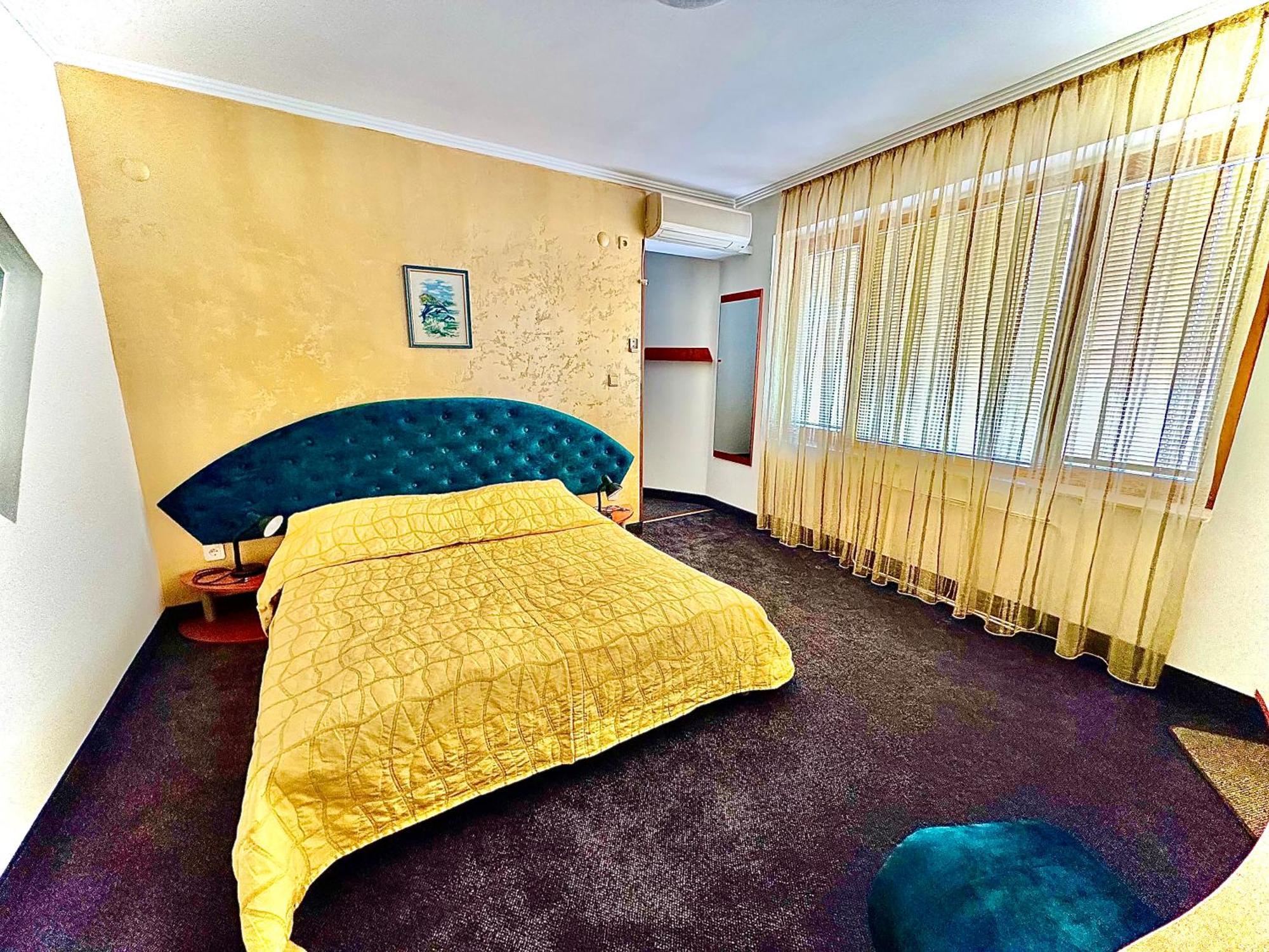Family Hotel The Golden Fish Sozopol Eksteriør bilde